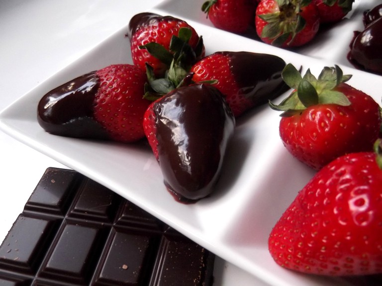 .morangos com chocolate 026