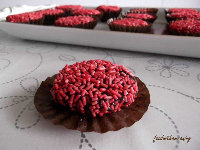 brigadeiros queijada