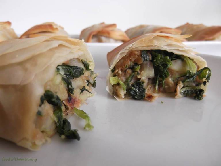 Trouxas de alheira, grelos e castanha_foodwithameaning