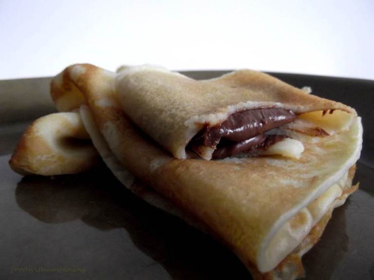 Crepes de chá verde, nata e caramelo_foodwithameaning