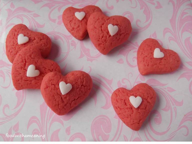 pink cookie hearts-foodwithameaning