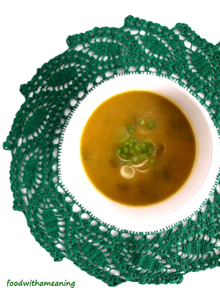 sopa de cebolo e chuchu