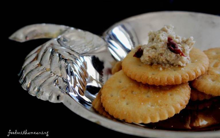 paté de anchova e arandos