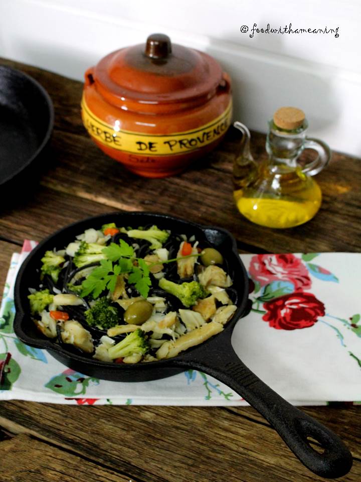 Bacalhau com Esparguete Nero di Seppia