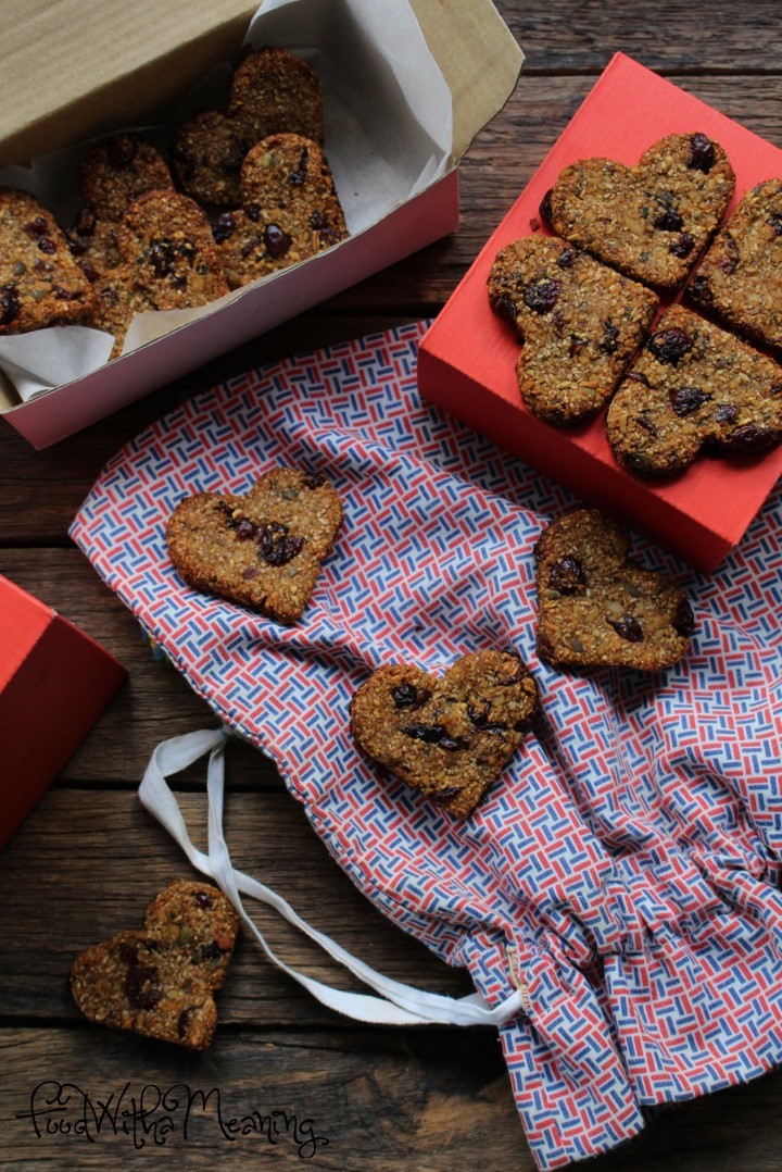 bolachas de centeio integral, banana e arandos
