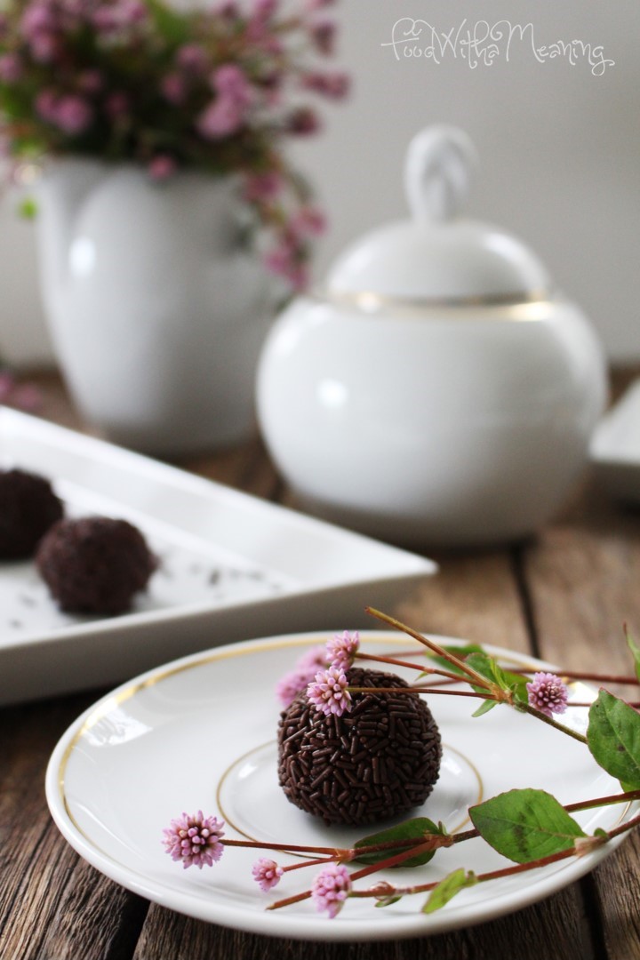 brigadeiros_foodwithameaning