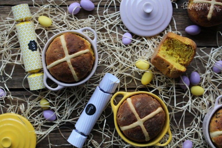 Hot Cross Buns_foodwithameaning