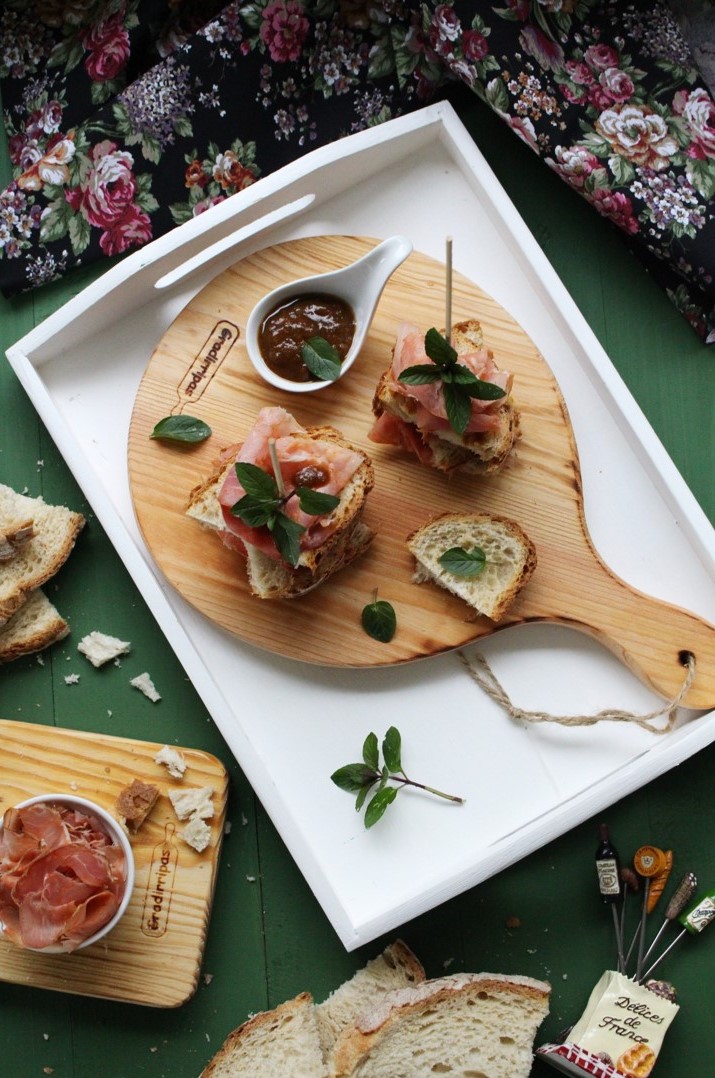 sandes de paiola e ameixa