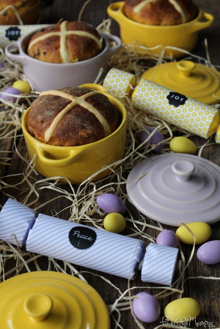 Hot Cross Buns_foodwithameaning