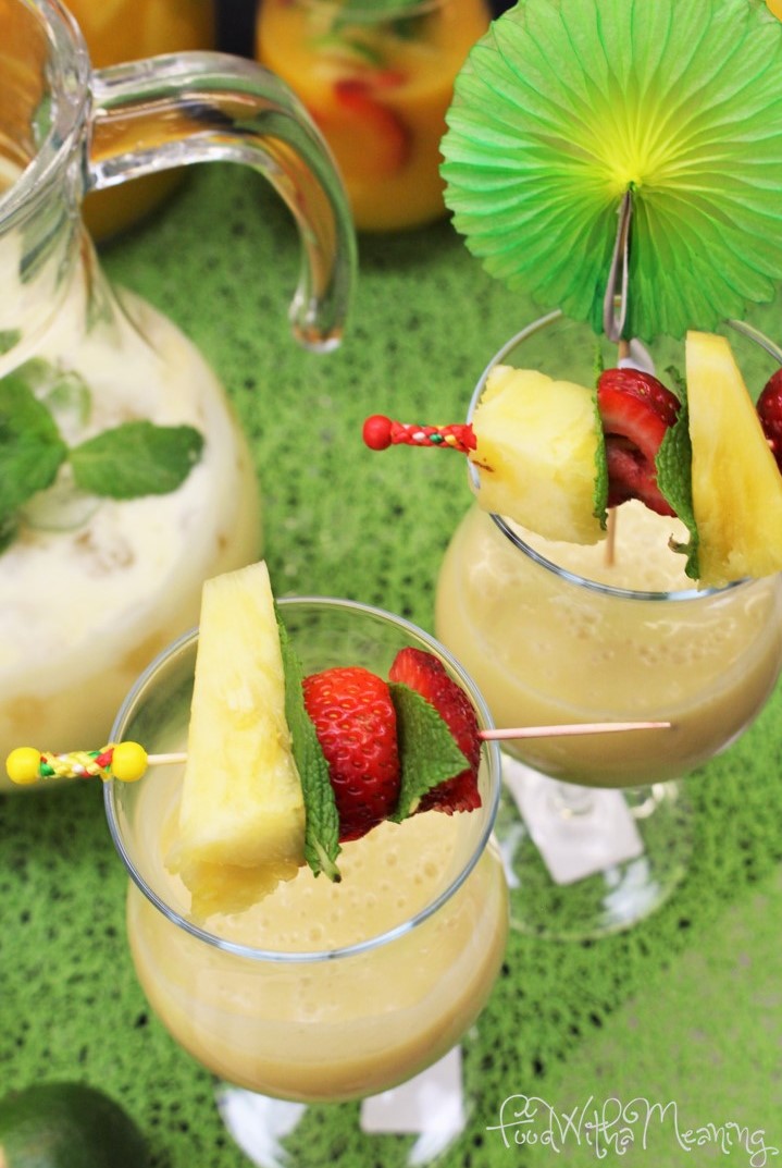 piña colada_foodwithameaning