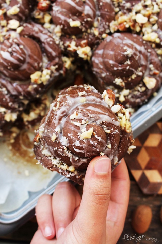 caracóis doces de alfarroba