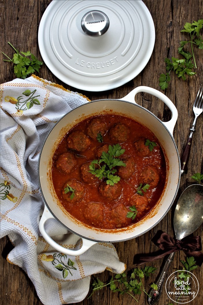 Almondegas_foodwithameaning